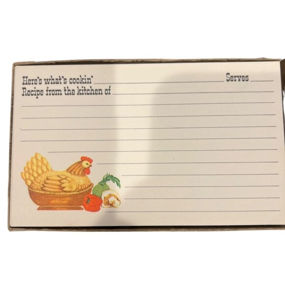 VTG New Here's What's Cooking W Chickens Mixed W Others Recipe Index Cards W Box - Picture 3 of 9